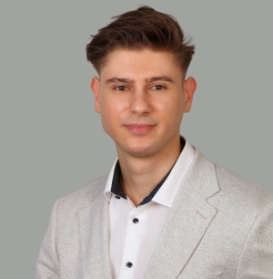 Benedict  Bangert
