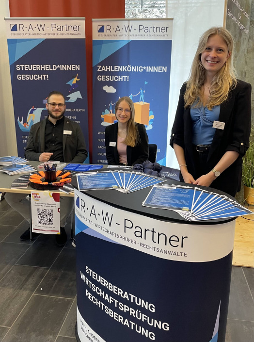 Mitarbeitende von RAW-Partner auf der BerufsAusbildungsMesse in Mindelheim