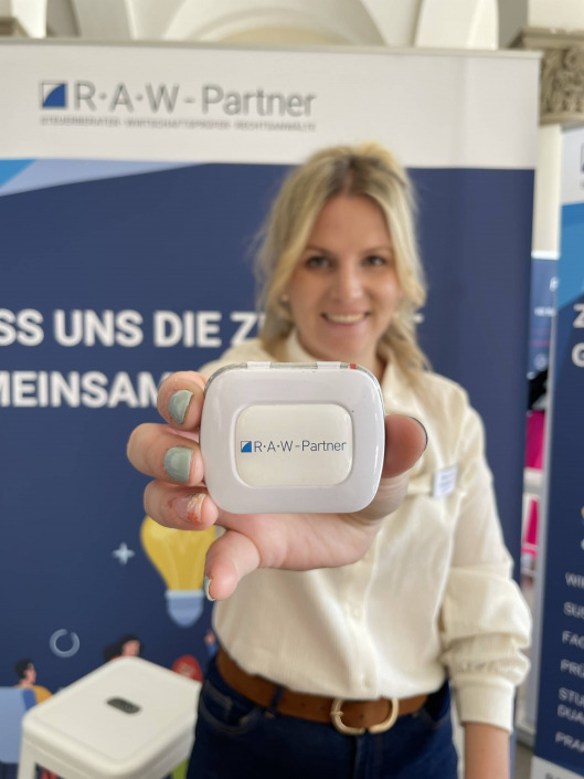 Portrait von Franziska Höcherl auf der Jobmesse FKG